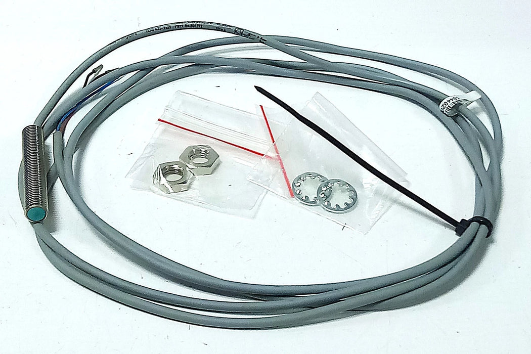 Pepperl Fuchs NBB1,5-8GM50-E0 801372 10-30 V DC Inductive Proximity Sensor