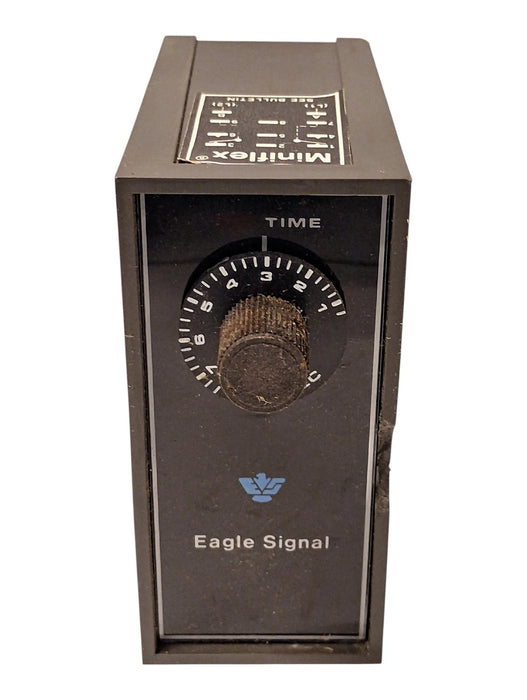 Eagle Signal DG102A3 120 V AC 10 A 1-7 sec Timer Module