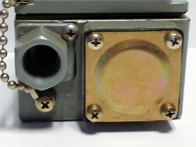 Square D 9016GAW2 Vacuum Switch
