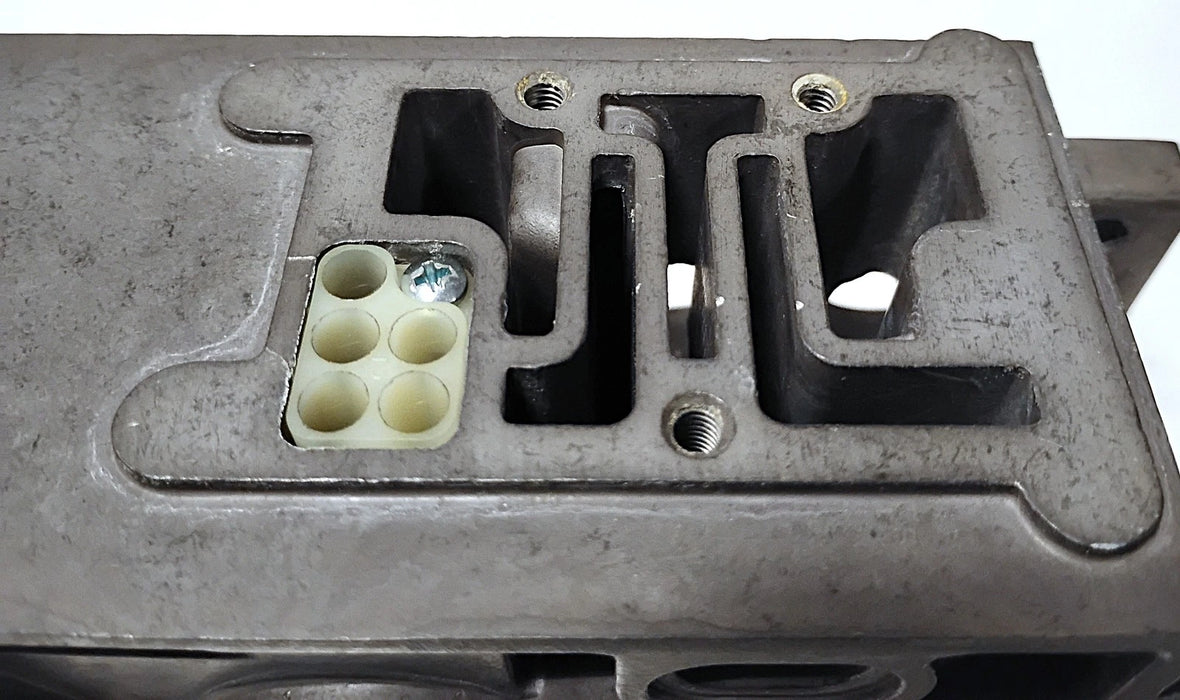Numatics 229-629 Manifold for Solenoid Valve