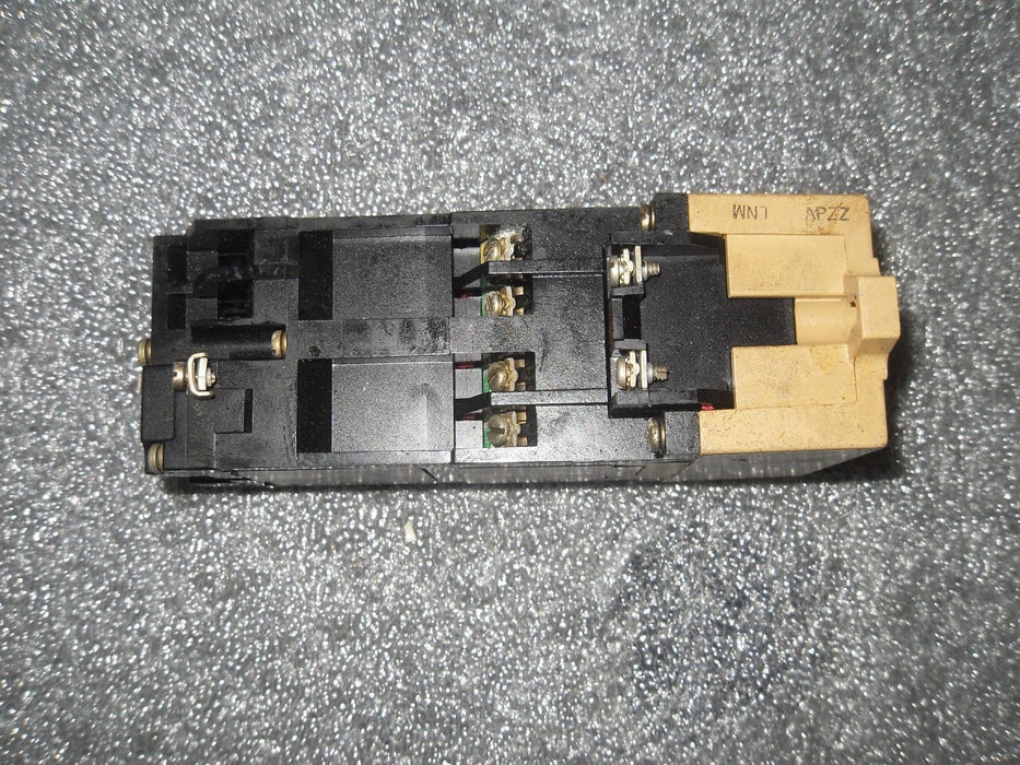 Allen-Bradley 700-PL400A1 Relay W/ Mechanical Latch Unit