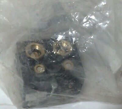 Parker PVDB1424 1/8" 2 Position 4 Way Double Acting Solenoid Valve Body