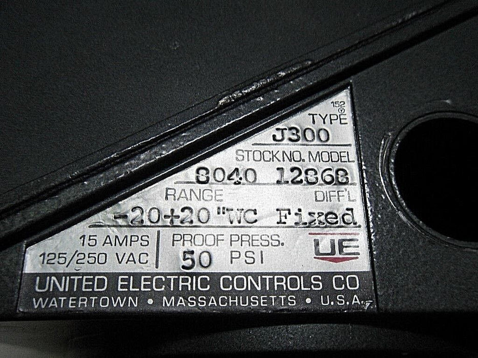 United Electric J300-8040 12868 Pressure Controller