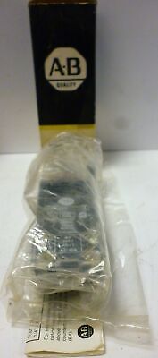 Allen-Bradley 800MR-QA24S Series D Illuminated Pushbutton