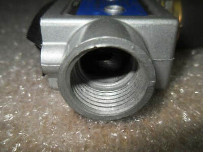 MICRO SWITCH BZE-2RN28 Limit Switch w/ Roller Arm