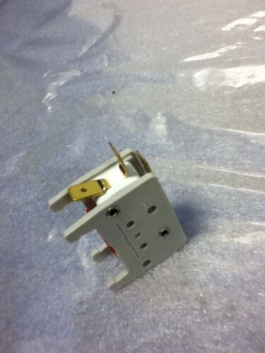 LOT OF 2 Bussmann 170H0069 SWITCHES