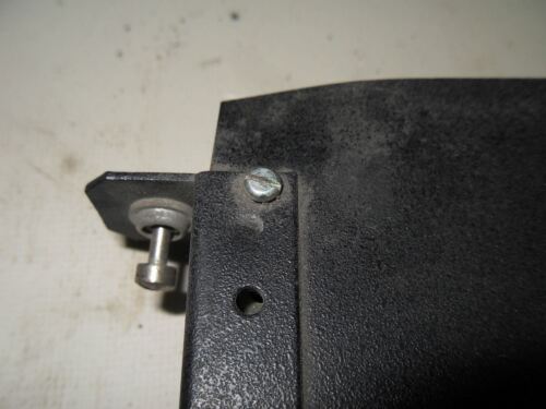 1 Square D SY/MAX ROM-441 SERIES F2 OUTPUT MODULE