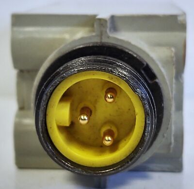 NAMCO EE530-54400 Inductive Proximity Sensor