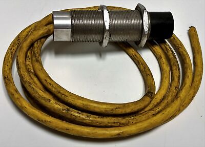 MICRO SWITCH / Honeywell FYCD16C3-2 Proximity Sensor