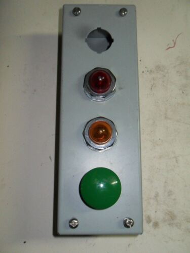 1 HAMMOND 1435D ENCLOSURE W/ AB 800T-XA & (2