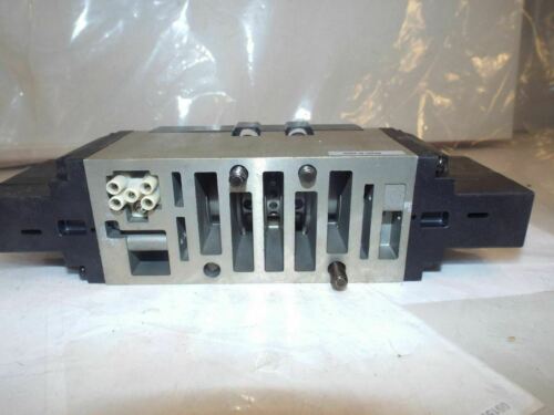SMC Valve VSS8-8-FG-D-1Z-X1