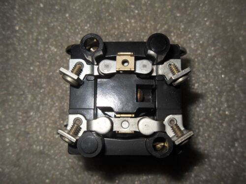 1 Allen-Bradley 200-G110Z2 TYPE G DC RELAY