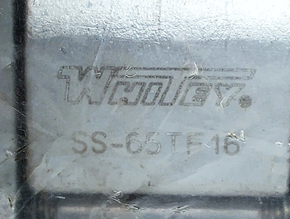 Whitey SS-65TF16 1 in FNPT 316 Stainless Steel 2-Way Ball Valve