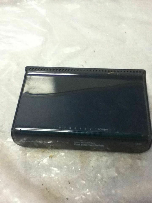 Monoprice M108 Fast Ethernet Switch