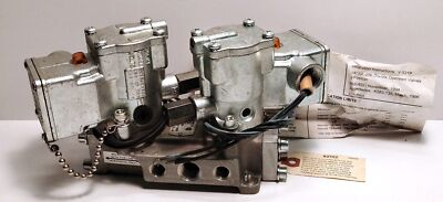Parker L465-29-102-53 110/120 V AC Dual Solenoid Valve Assembly