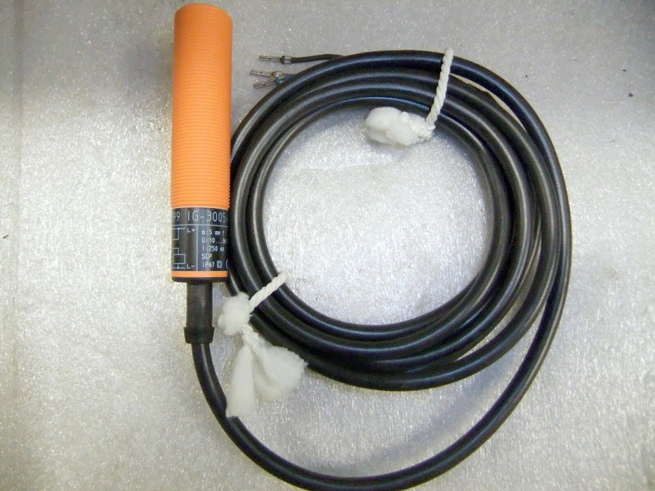 IFM Efector IG5399 IG-3005-BPKG Inductive Proximity Sensor