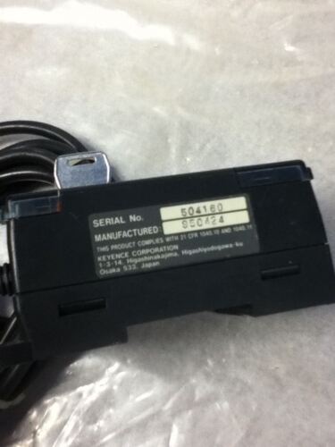 KEYENCE CORP LX2-70 PHOTOELECTRIC AMPLIFIER