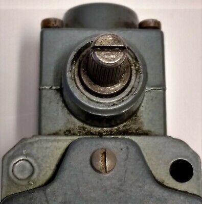 Allen-Bradley 802T-AT Limit Switch