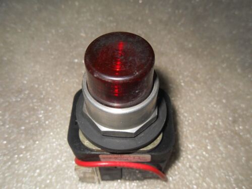 Allen-Bradley 800T-PT16R SER T Red Push Button Switch