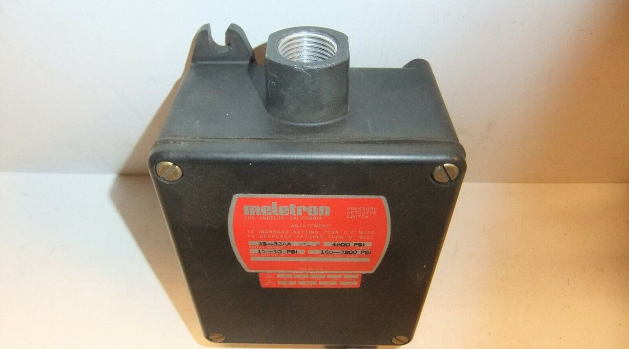 Meletron 33-32AA Pressure Actuated Switch