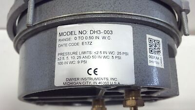 Dwyer DH3-003 Max 25 PSI 0-0.50" W.C. Digital Differential Pressure Controller