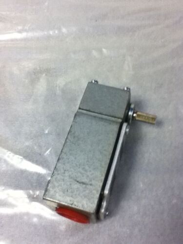 R.B. DENISON C2F-JK542 LIMIT SWITCH