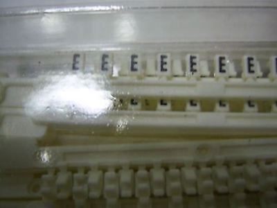 Giant Lot of 1125 Sprecher + Schuh Tag Strips Letters / Numbers