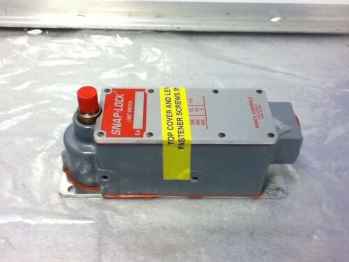 NAMCO EA700-8600 LIMIT SWITCH- NO BOX