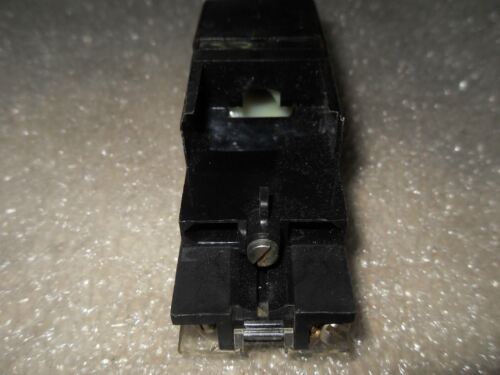 1 Allen-Bradley 800MR-H31B SER A SELECTOR SWITCH OPERATOR