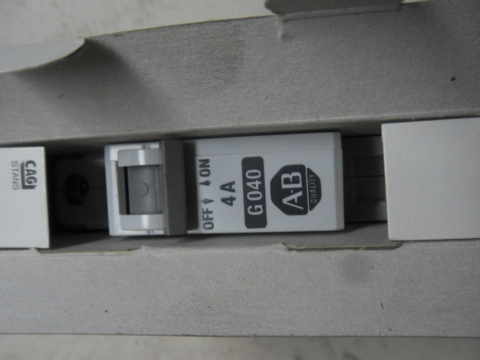 NIB Allen-Bradley 1492-CB1G040 Circuit Breaker