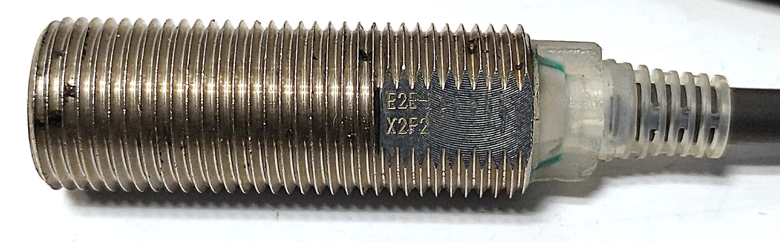 Omron E2E-X2F2 11602 12-24 V DC Inductive Proximity Sensor