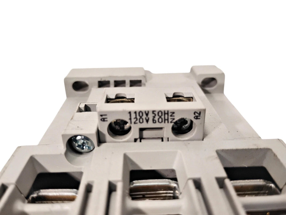 Allen-Bradley 100-C60D00 Series B 60A 3-Pole IEC Contactor w/ 110/120 V AC Coil