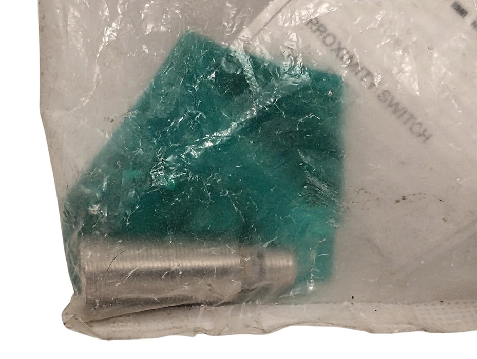 Omron E2E-X5F1-M1 12-24 V DC Shielded Inductive Proximity Sensor