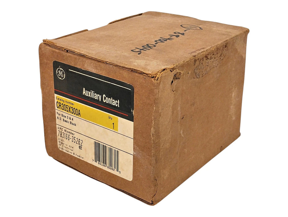 GE CR305X300A 600VAC/250VDC Auxiliary Contact Block for NEMA Size 3/4 Starters