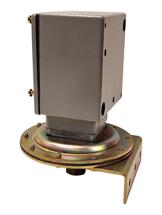 Square D 9012-GAW1 480 V AC 10 A 2-10 psig Diaphragm Pressure Switch