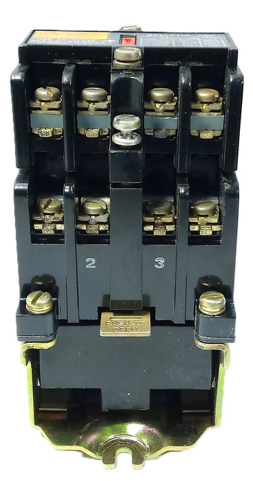 Allen-Bradley 700-NM600A1 300 V AC 10 A Type NM Latching Relay w/ 120 V AC Coil