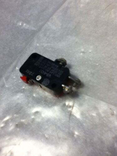 MICRO SWITCH V3-601 SNAP ACTION BASIC SWITCH- NO BOX