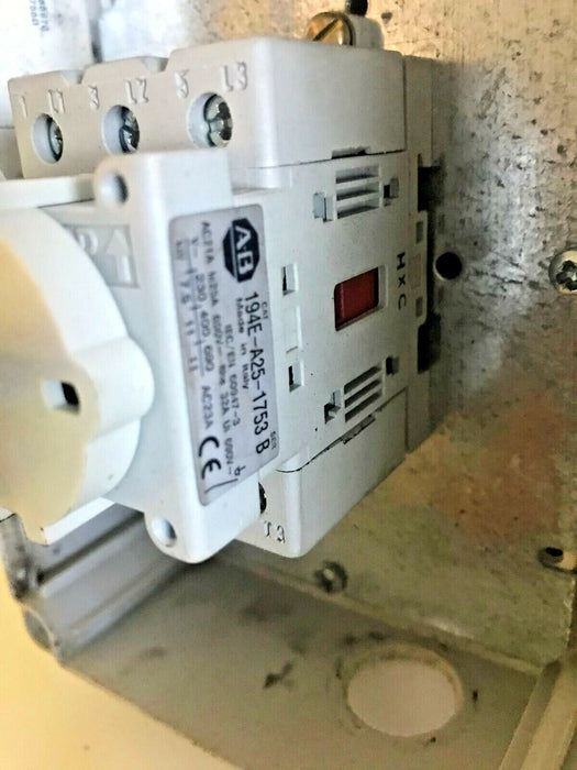Allen-Bradley 194E-KA20E-P11 Enclosed Load Switch with 194R Handle