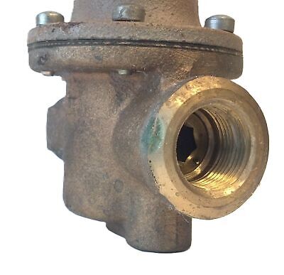 Watts N256 / 0322825 3/4" 10-25 PSI Bronze Water Pressure Regulator