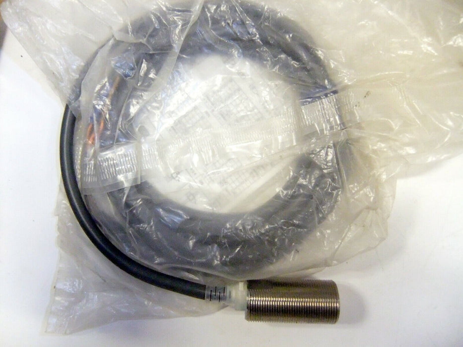 Omron Proximity Switch E2E-X5F1