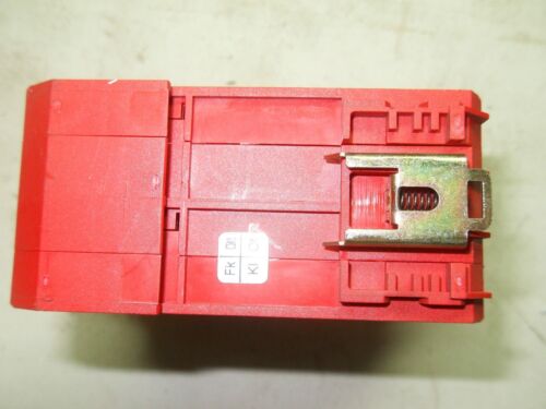 1 Allen-Bradley MSR131RTP SAFETY RELAY