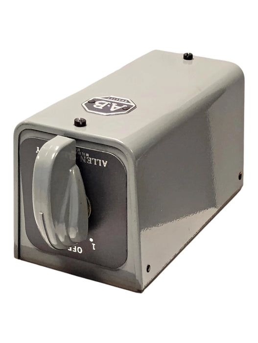 Allen-Bradley 806-A42 600 V AC 10 A Reversing Drum Switch