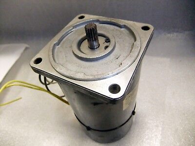 ORIENTAL MOTOR 5IK40GK-SM MOTOR