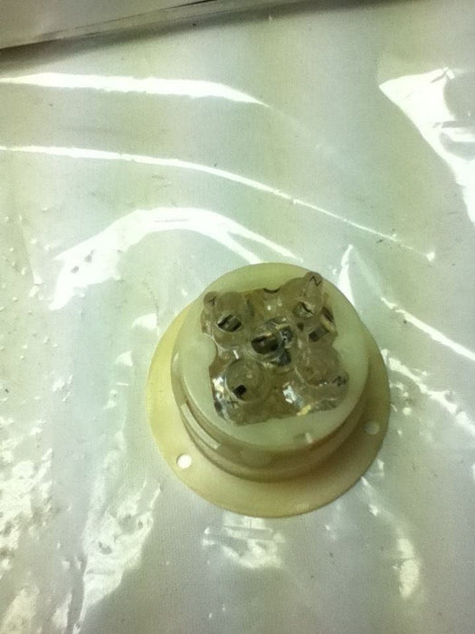 LEVITON 2825 PLUG