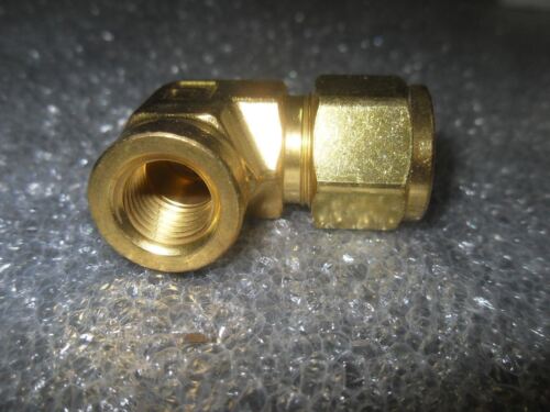 5 Parker 8FEL4N-B A-LOK Female Elbow Fittings
