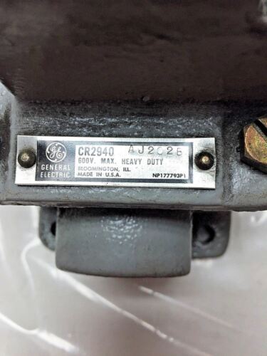 GE CR2940AJ202B Heavy Duty Water Tight Pushbutton Switch