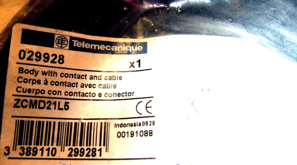 Telemecanique ZCMD21L5 Limit Switch Body w/ Contact and Cable (No Operator)