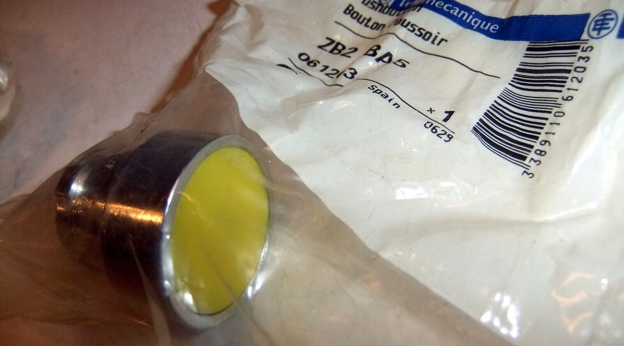 2 NIB Telemecanique ZB2 BA5 Yellow Push Button Heads