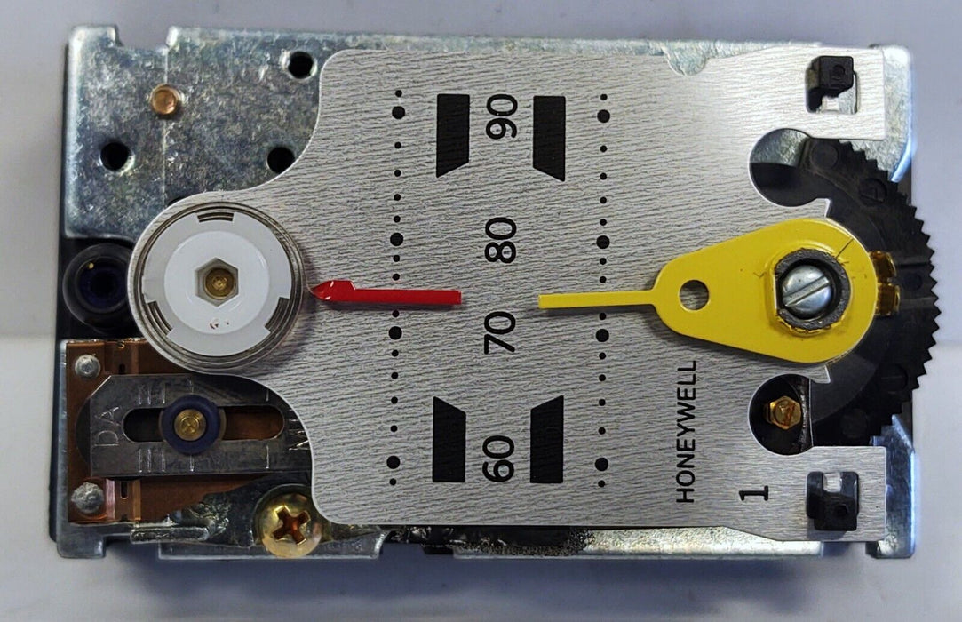 Honeywell TP970A2004 Direct Acting Pneumatic Thermostat