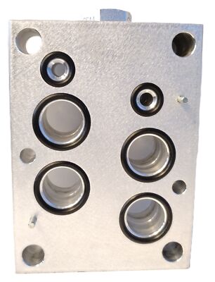 Sun Hydraulics DKS Hydraulic Sandwich Manifold w/ T-13A Cavity